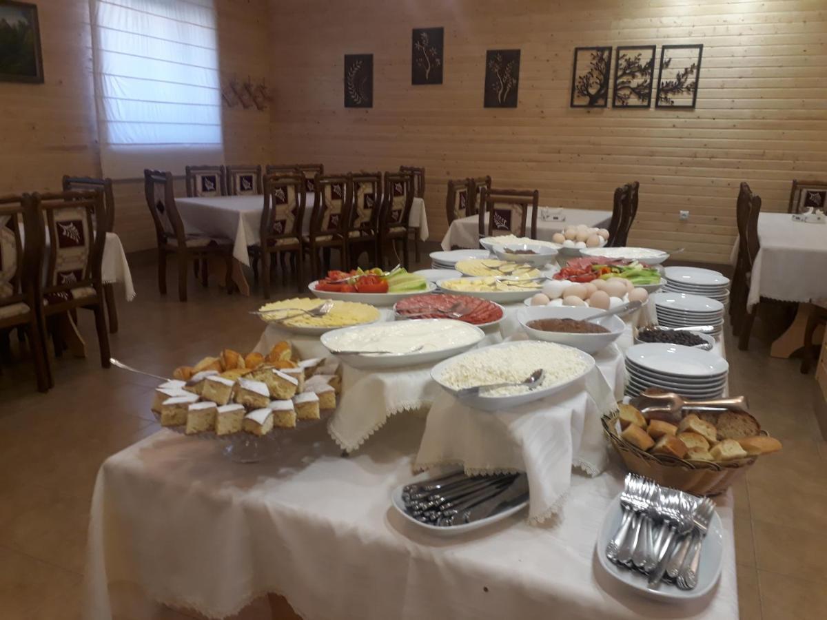Yeghevnut Hotel Goris Luaran gambar