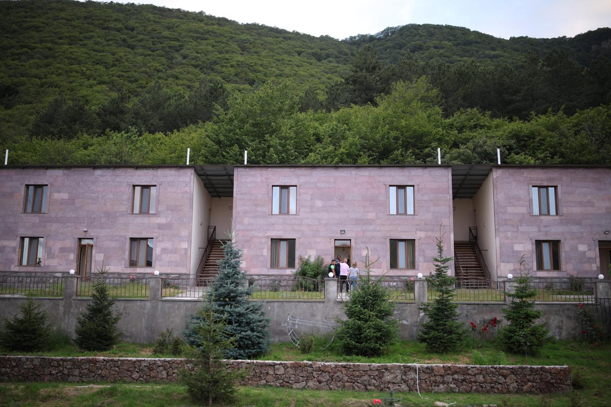 Yeghevnut Hotel Goris Luaran gambar