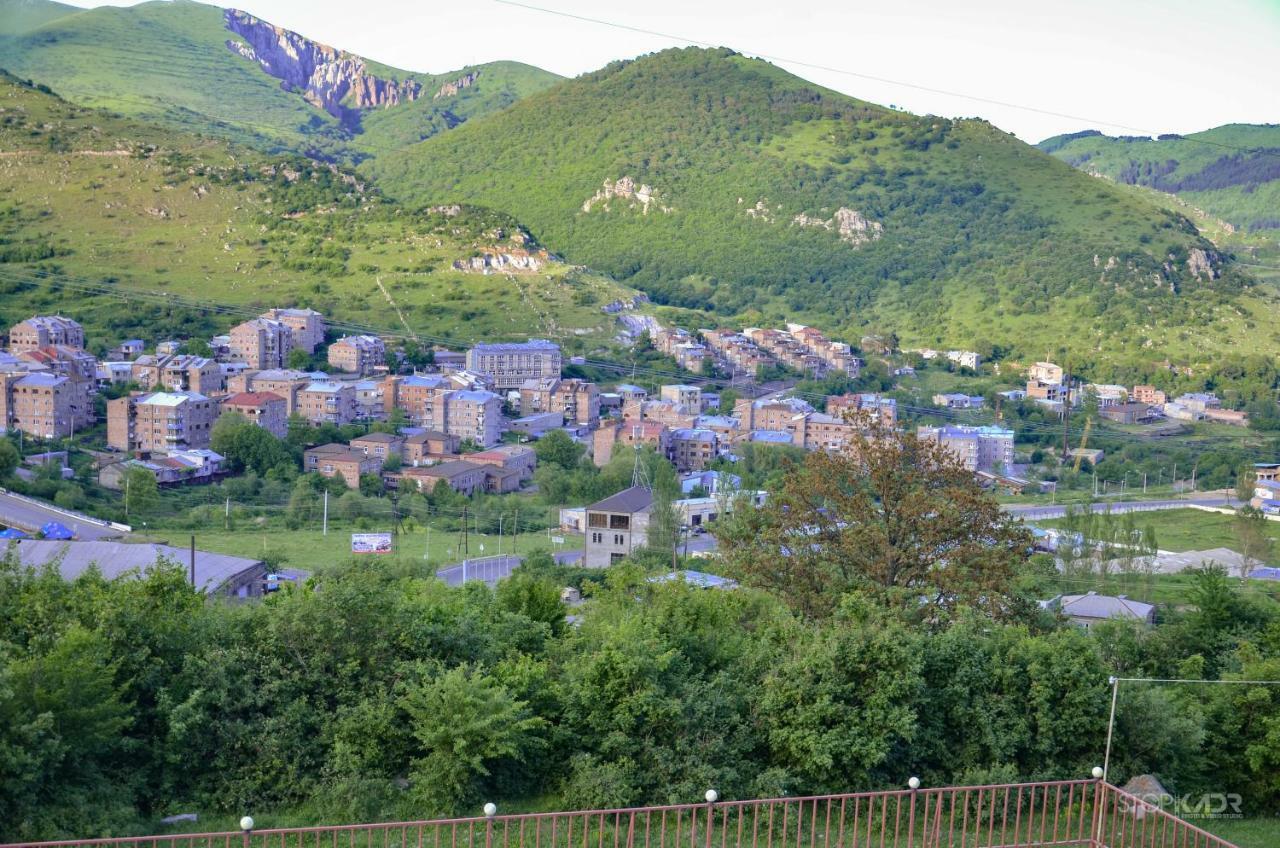 Yeghevnut Hotel Goris Luaran gambar