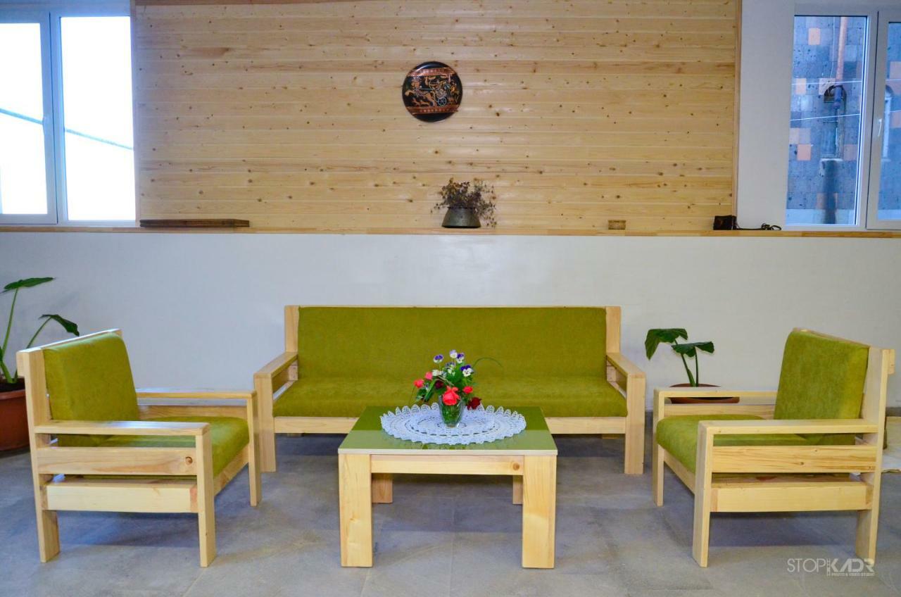 Yeghevnut Hotel Goris Luaran gambar