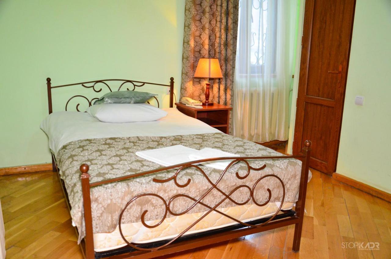 Yeghevnut Hotel Goris Luaran gambar