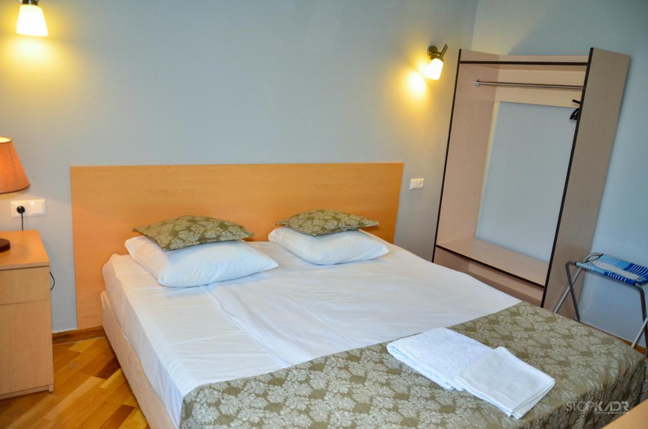 Yeghevnut Hotel Goris Luaran gambar